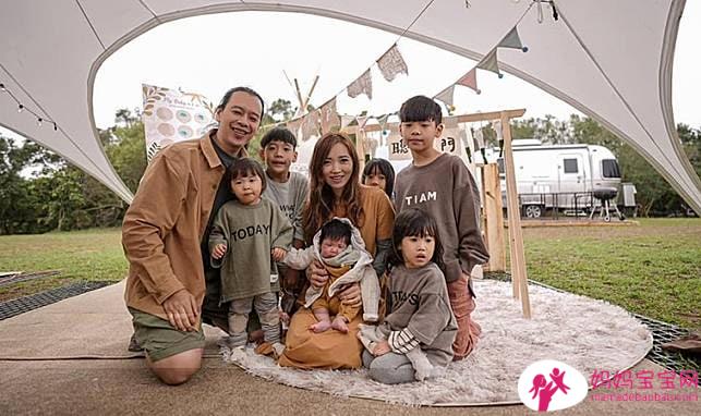 最强六宝妈林叨囝仔全家总动员迎接新生儿虽然累但值得