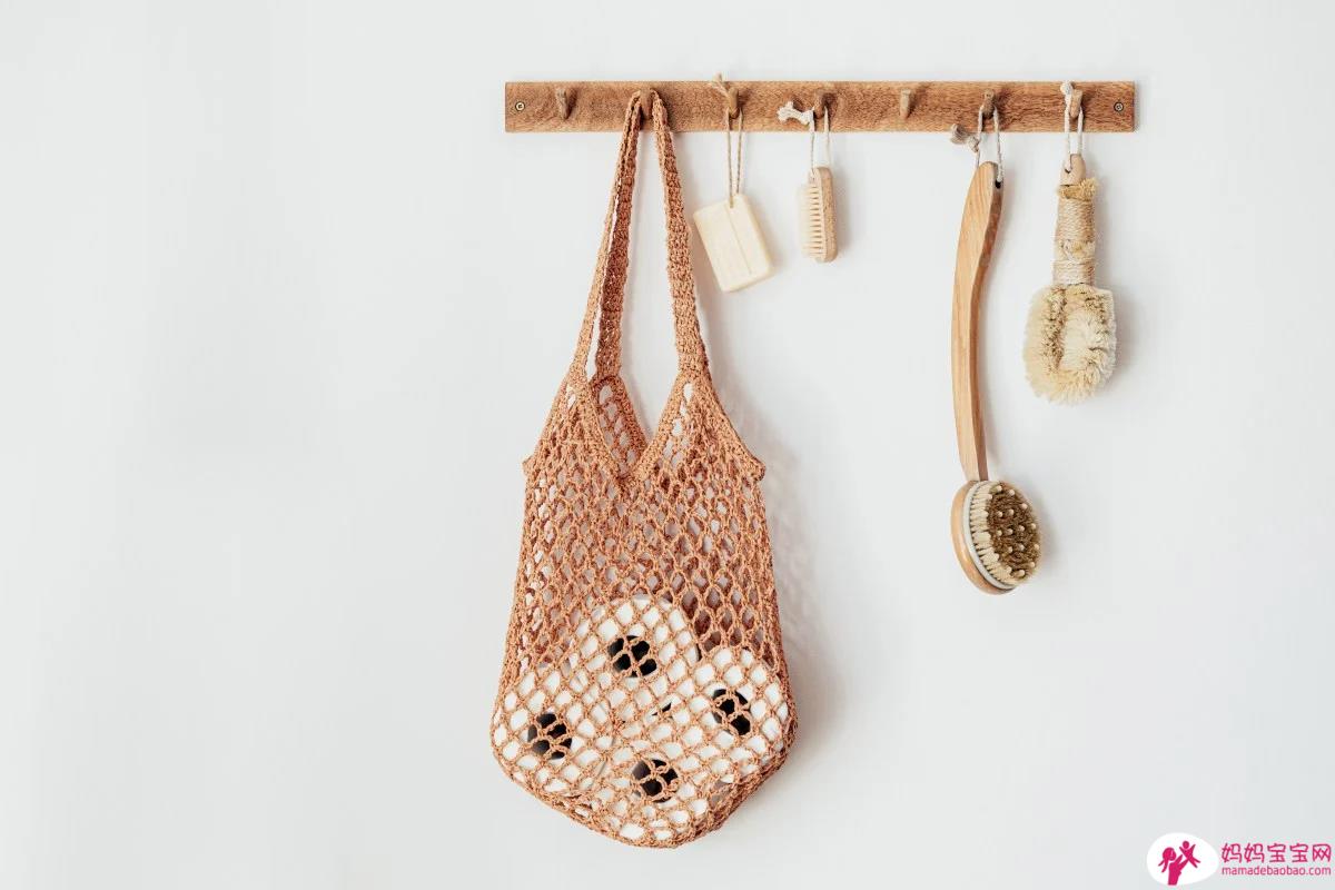 背部长痘痘怎办？皮肤科医师分享抗痘保养4个关键方法，避免留痘疤这样做！