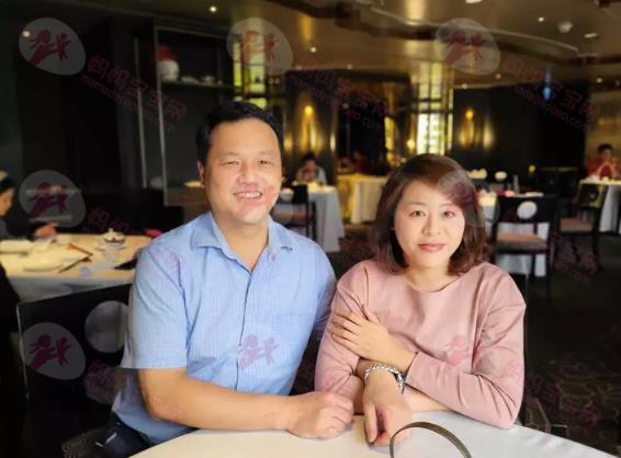 妇产名医为患癌妻开刀泪洒手术台 3症状揭卵巢癌晚期