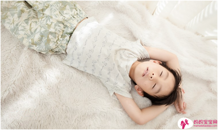 上学后爱赖床？叫小孩起床５个妙招！