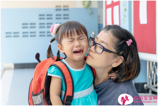 7招让孩子不再哭着上学！ 「我还以为你不行，没想到你可以？」
