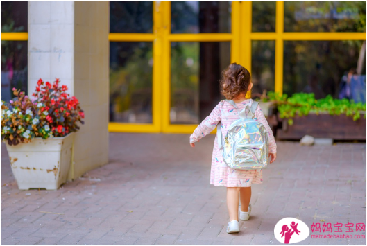 7招让孩子不再哭着上学！ 「我还以为你不行，没想到你可以？」