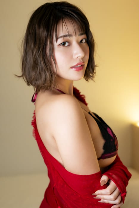 2022女优排名100(个个颜值惊艳,三上悠亚居榜首)