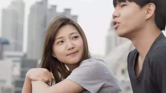 一部带有轻微“恋母情结”的幻想电影：妈妈的朋友