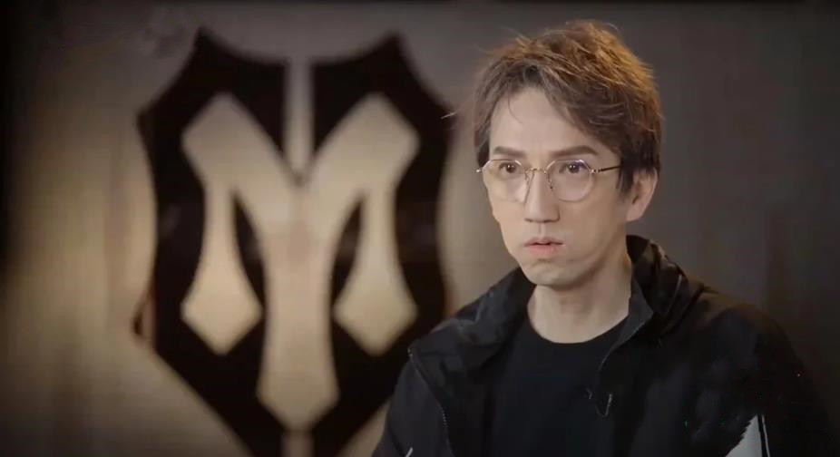 林志炫自责摔落舞台「破坏感动」法国情人镜头前哽咽泛泪：我的疏忽