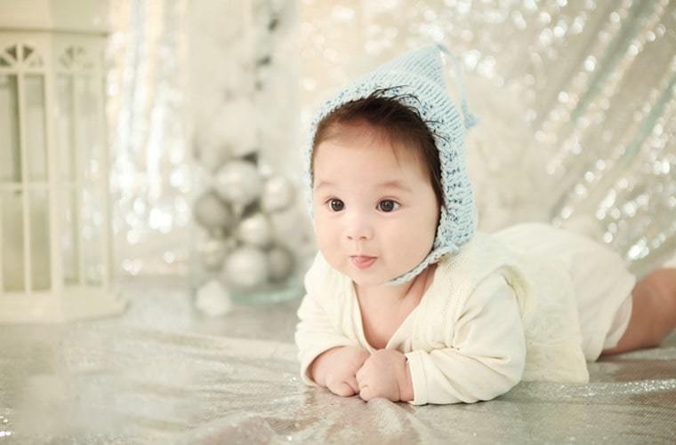 儿童摄影技巧 – 怎样给宝宝拍好看的照片？
