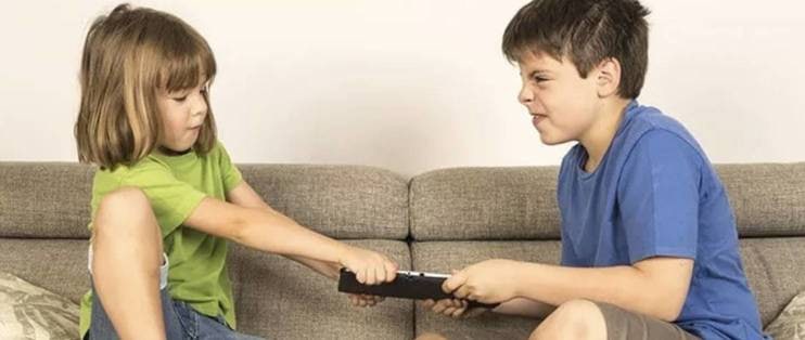 两个孩子抢玩具怎么办？美国父母这样处理