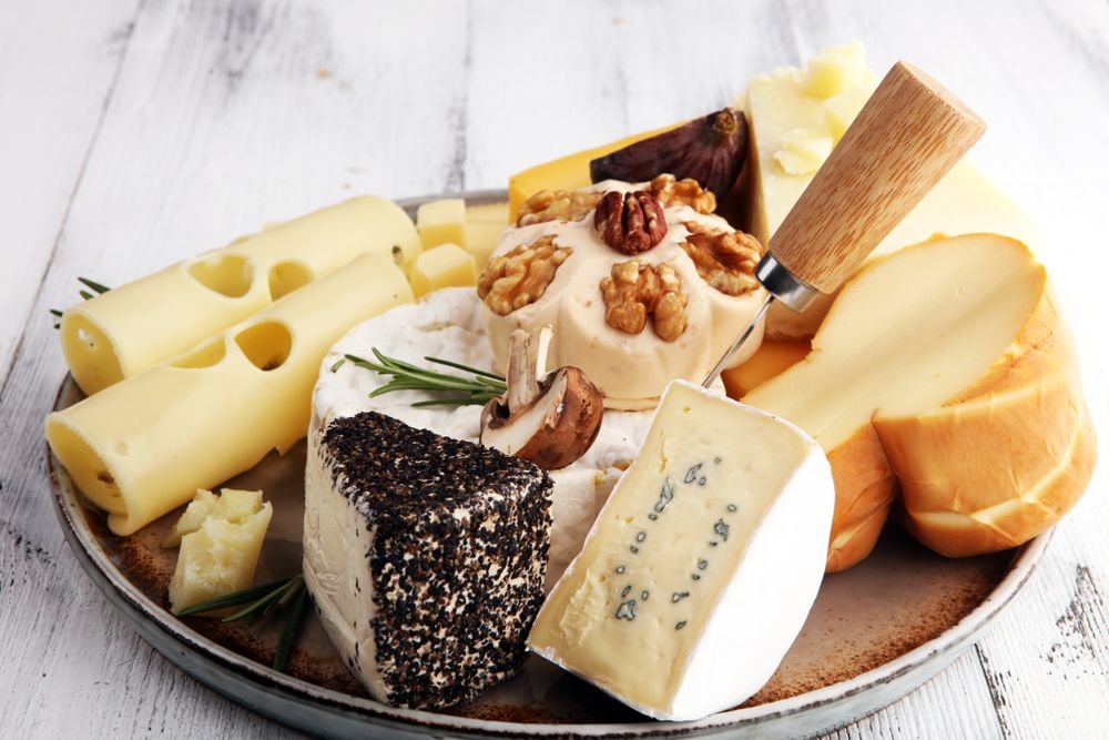 宝宝多大可以吃奶酪Cheese?(给宝宝吃奶酪的注意事项)
