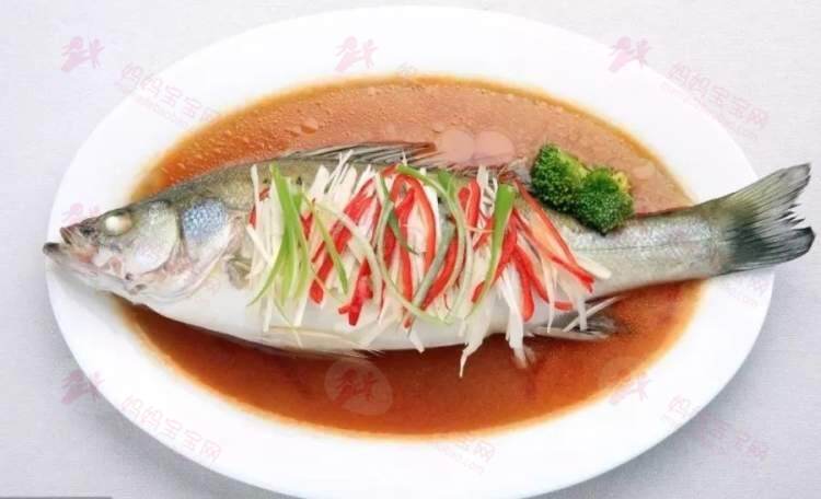 吃鱼真的会让娃更聪明吗？宝宝什么时候可以开始吃鱼？每次吃多少的量合适？