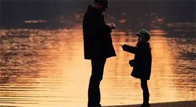 没有仪式感的家庭 很难养出有幸福感的孩子（感受到家庭的爱）