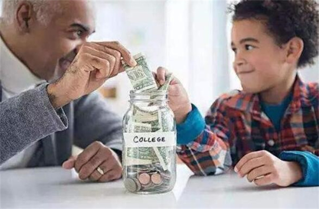 三岁以后教孩子应该怎样花钱（建立花钱的观念）