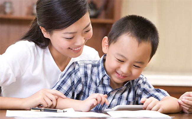 父母应该为孩子的行为负责吗（负责）