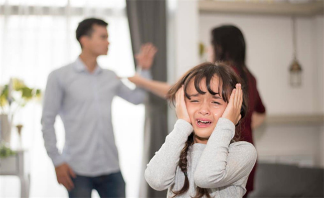 夫妻吵架给孩子带来哪些危害
