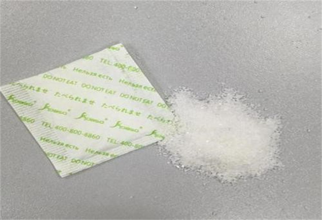 宝宝误食干燥剂，家庭应急处理（不同种类有不同处理方法）