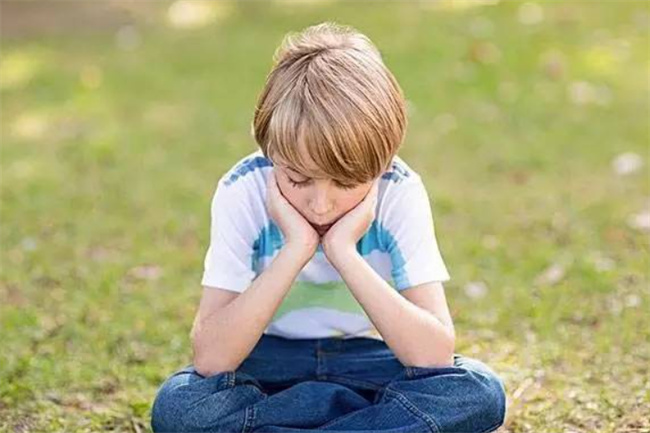 正确教育男孩以平常心面对人生的坎坷（正视成败）