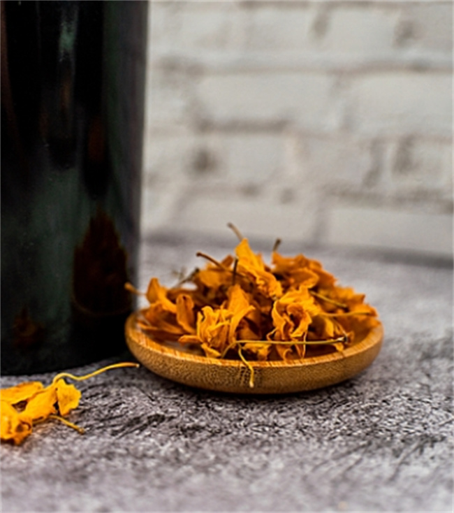 铁皮石斛：珍贵的益补药材与市场价格趋势