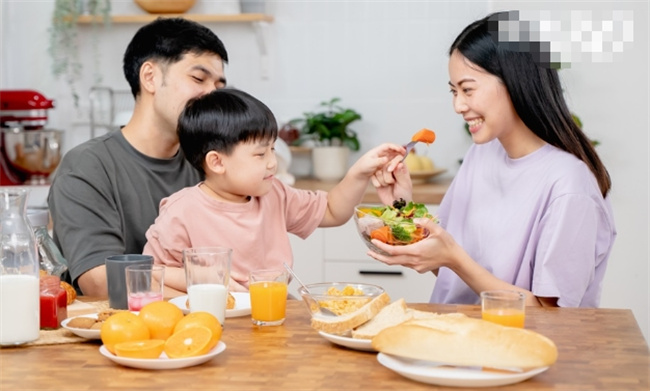 不吃早餐的好处和坏处，对健康和外貌的影响