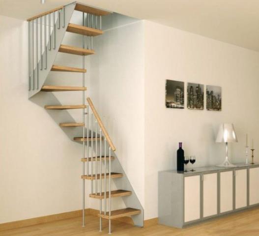 解密阁楼与楼梯设计：专家带您深入了解