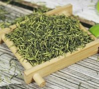杜仲雄花茶：平衡健康的秘密武器