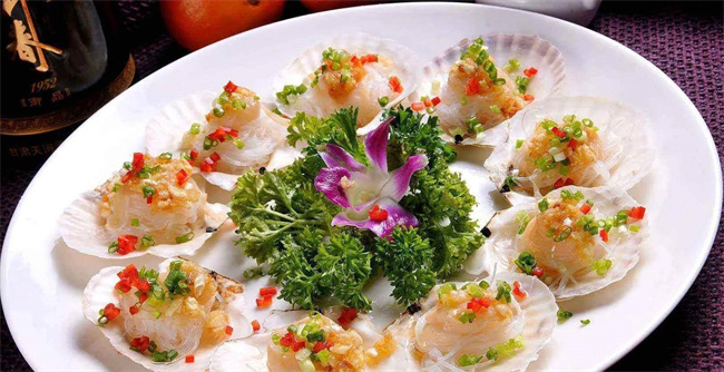 海鲜美味，教你制作简易蒸扇贝