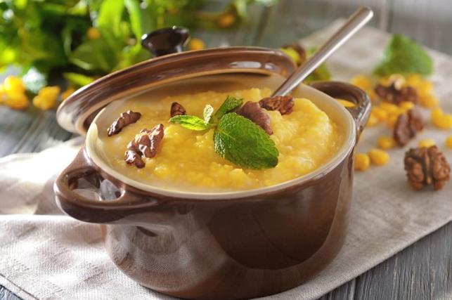 怀孕期间的饮食决策：孕妇与自制八宝粥的明智选择