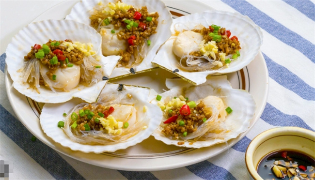 自制美味蒜蓉扇贝，不止简单，更是鲜美