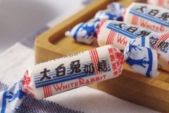 品味经典：解析大白兔奶糖的独特魅力与热量控制