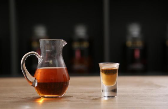 挑选适合你的五种补肾壮阳酒，助力男性健康