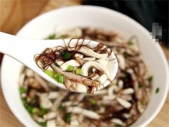 发财多福，尽在发菜豆腐汤的美味世界！