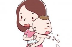 宝宝吐奶烦恼？专家指导让你轻松解决！