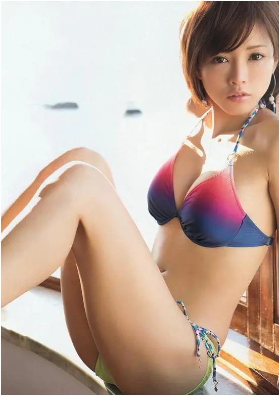 身材最赞写真女优！各个身材超柳岩颜值拼范冰冰！