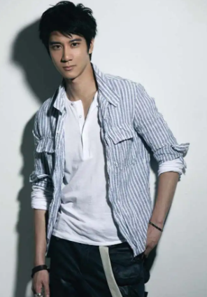 王力宏驳不忠！自忏不及格老公 杠李靓蕾讨8.7亿赡养费