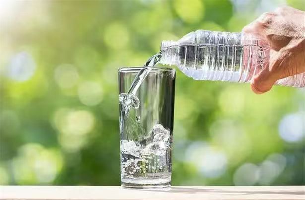 悄然无息而来的倦怠感，不明就里的我们不必心慌，5 个习惯祛除身体湿气，找回失去的活力