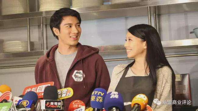 Janet朝圣「猫」不便揪李靓蕾 陈子鸿认传讯关心王力宏