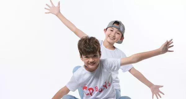 CP BOYS萌力男孩夺冠出道 迎青春期变声大魔王