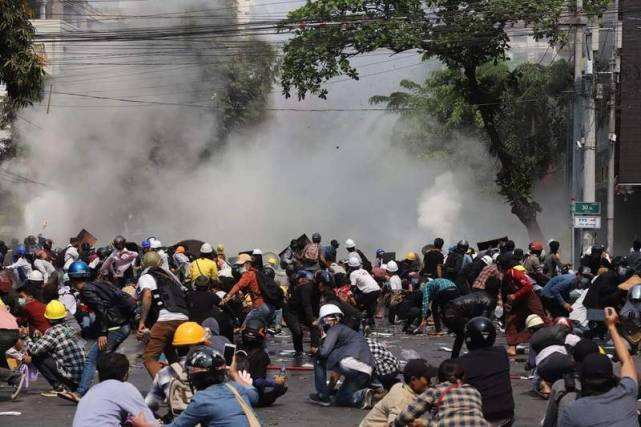 缅甸政变「至少43孩童」成枪下亡魂，最小才6岁令人痛心，同个世界却有不一样的画面⋯⋯