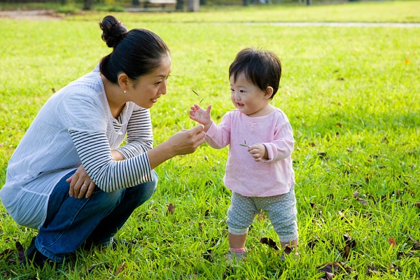 幼儿快速走路的小窍门,家长错过了会后悔的!