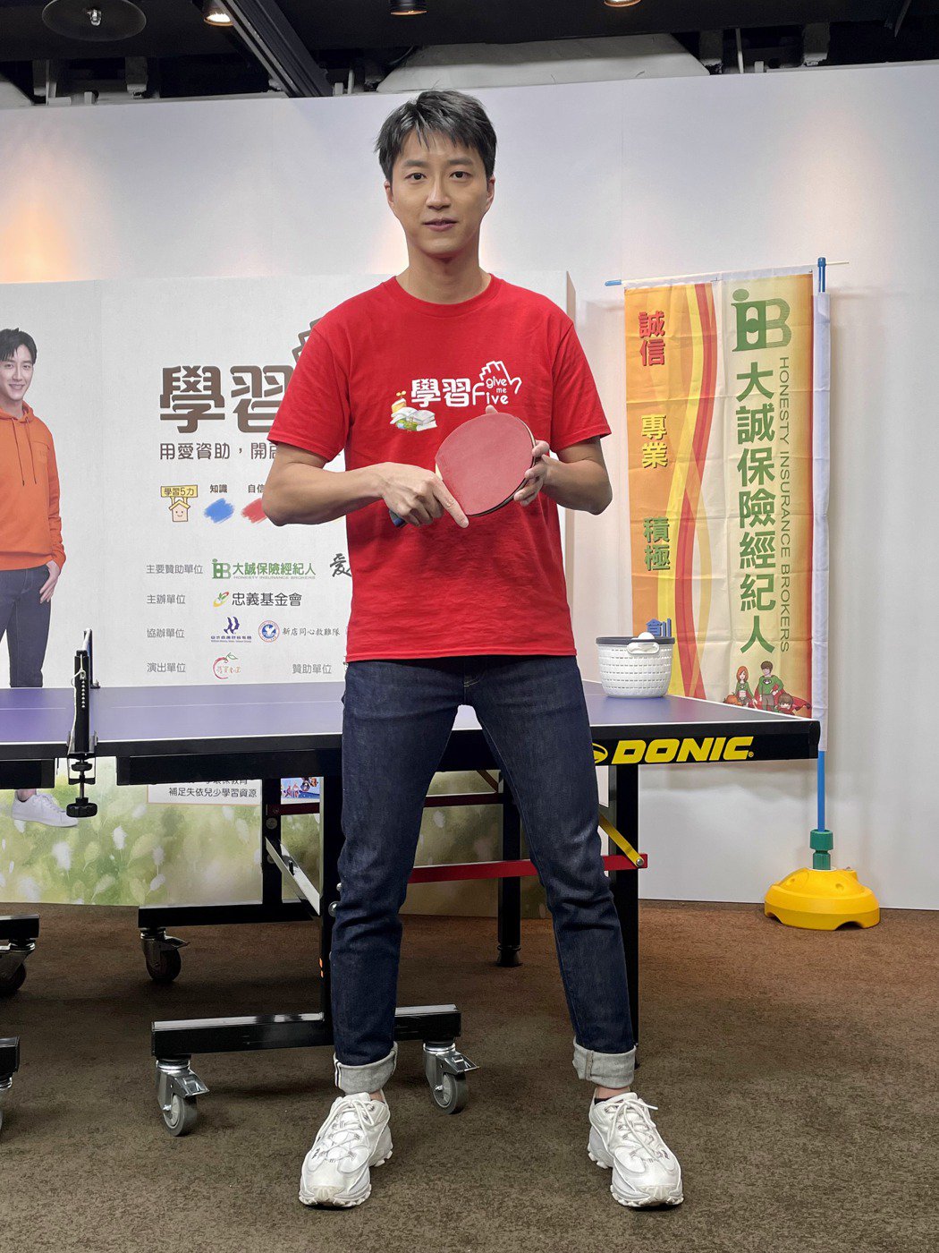 江宏杰离婚1年多松口福原爱将来台探亲：还在讨论中