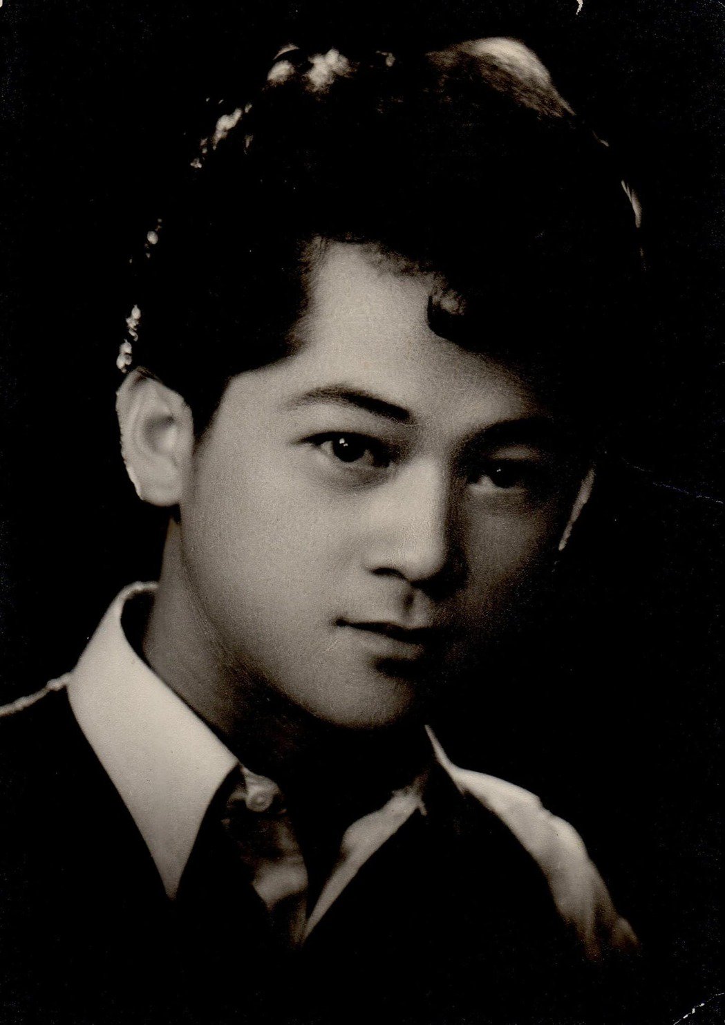 王彩桦大眼童颜来自超强基因帅爸嫩照曝光「不输四大天王」