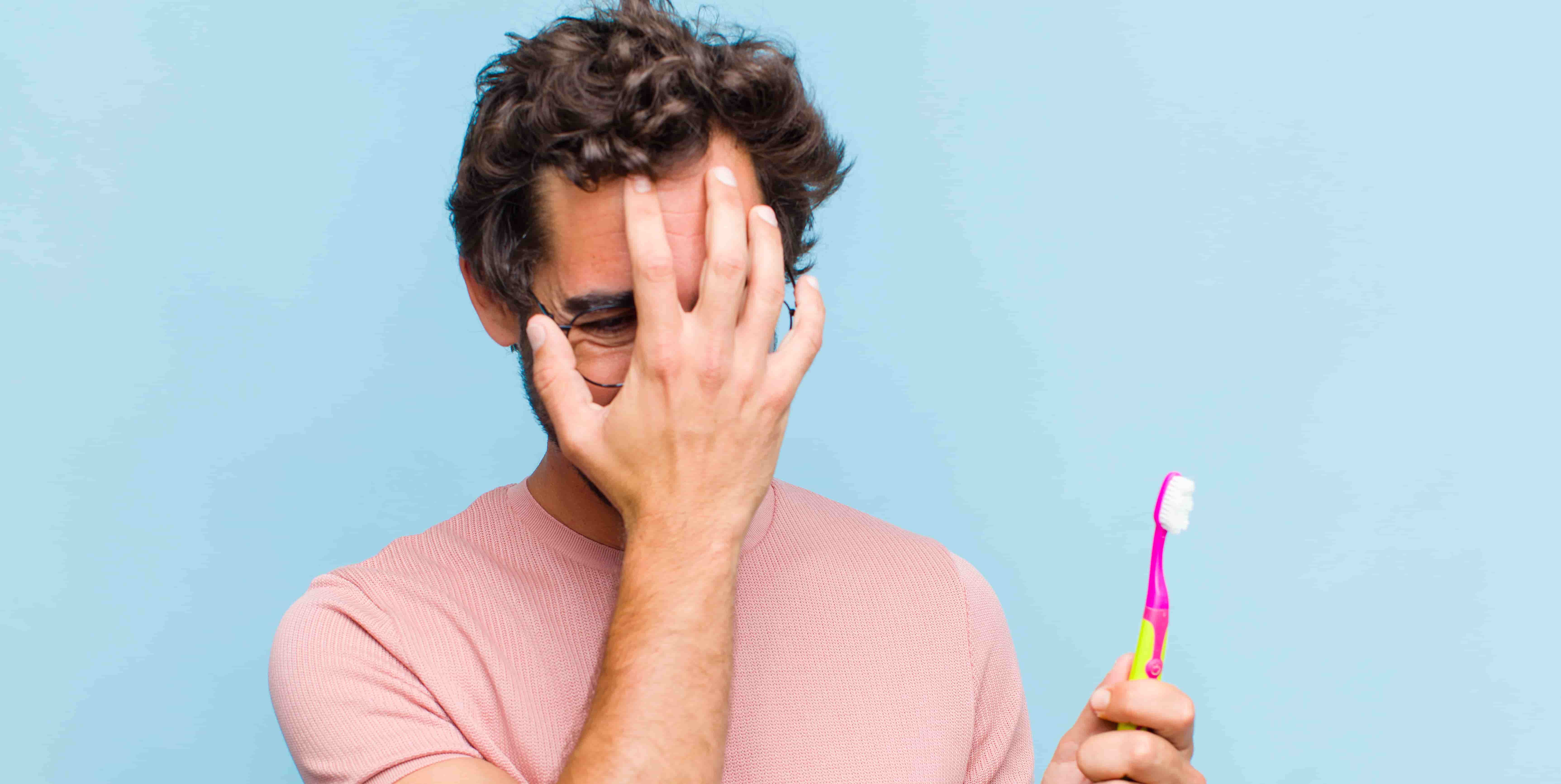 响应世界口腔日！卫福部：这3大族群持健保卡至特定诊所看牙免费！