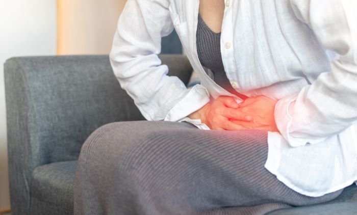 女性卵巢囊肿严重吗？症状治疗与预防一次看应定期检查有问题早发现早治疗
