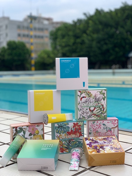  Cheerspops 举杯低卡蒟蒻冻，妈妈孩子都爱的夏日零食