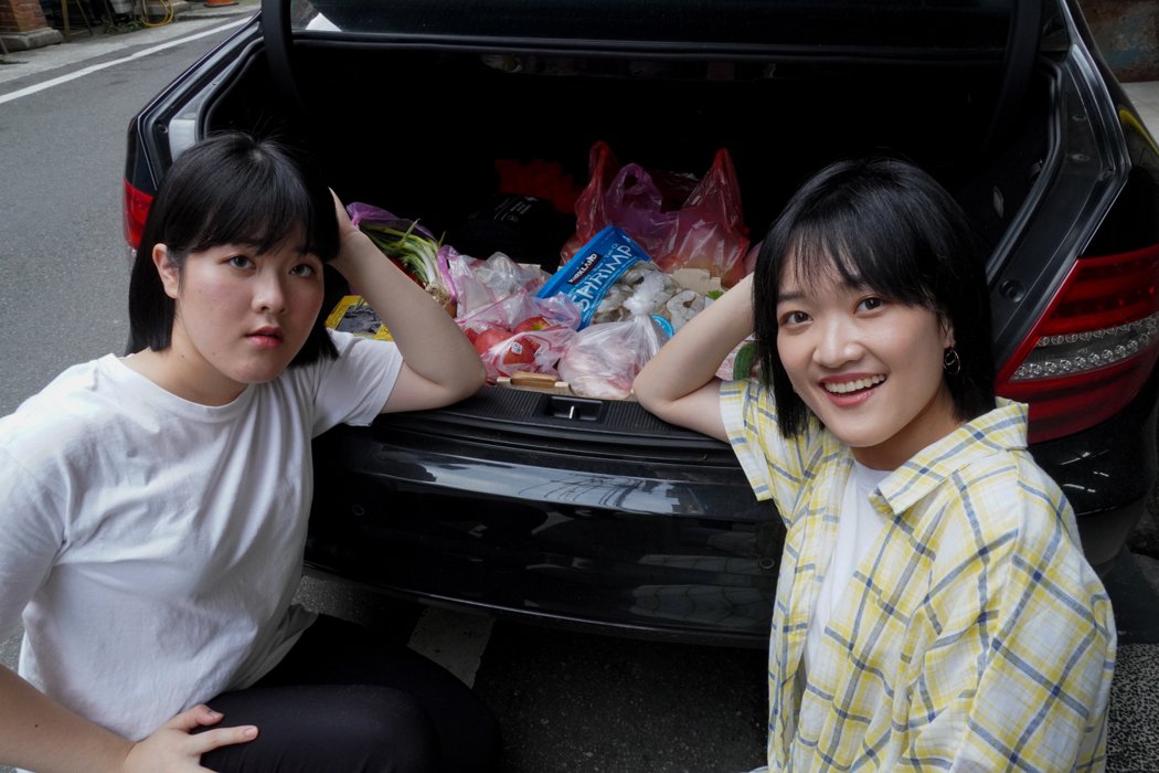 妈妈的朋友靠猪肉摊买房彤温岑四兄妹同住泪谢母亲