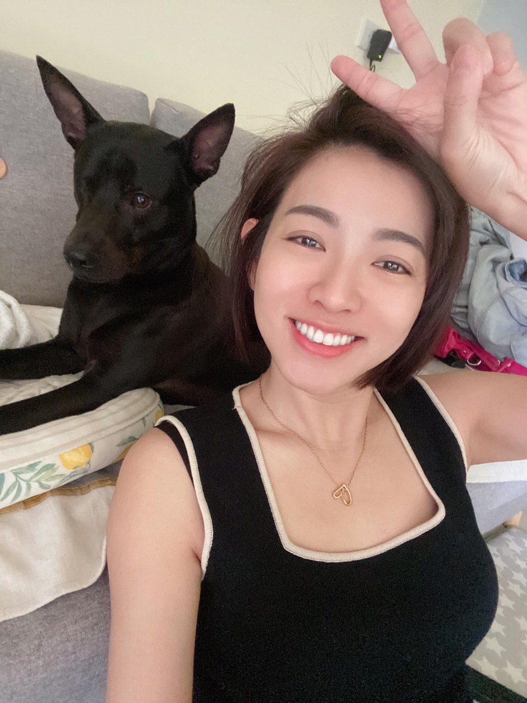 米可白台南拍戏确诊！急搭防疫计程车北上