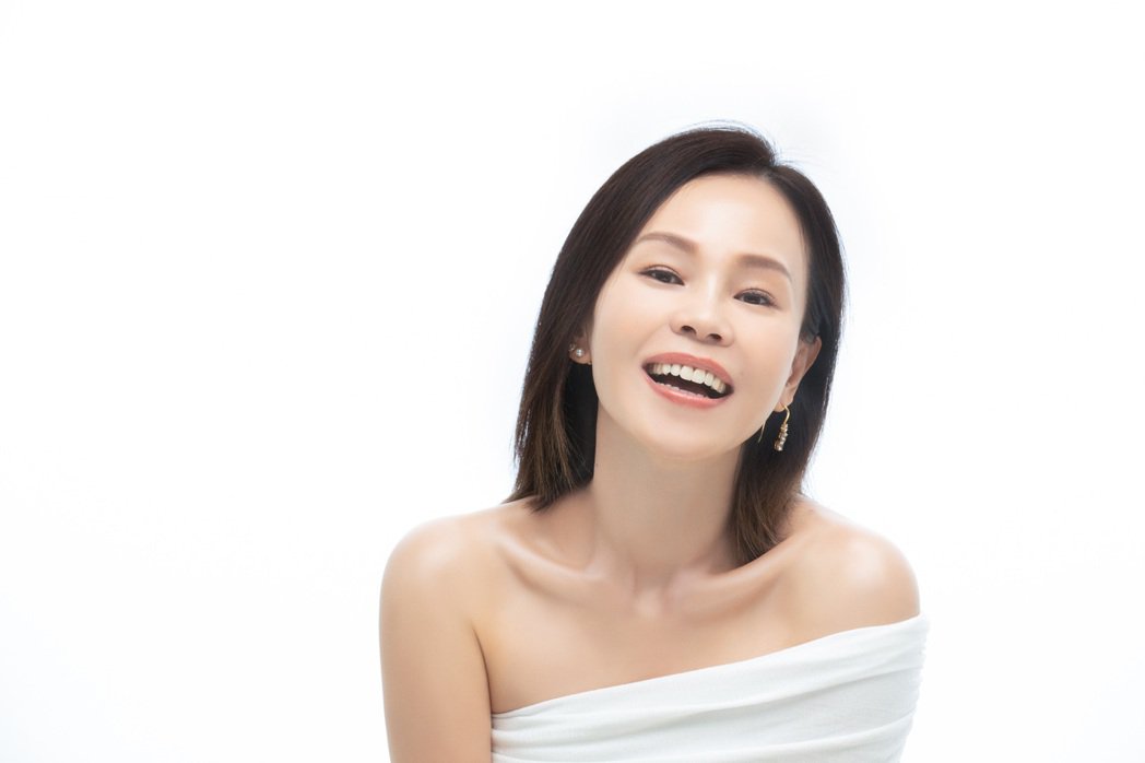 「你是彭佳慧欸」没礼貌 本尊代言保养品打脸酸民