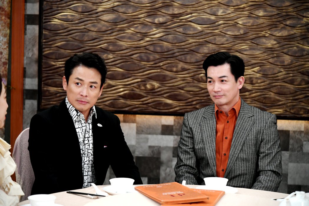 「一家团圆」演员相继确诊  伊正认措手不及「满累的」