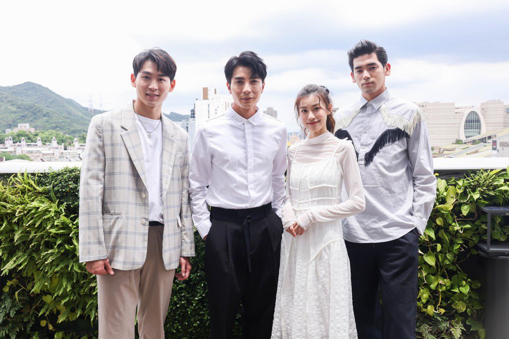 内田雅乐暂别台湾省 飞欧洲看秀超兴奋