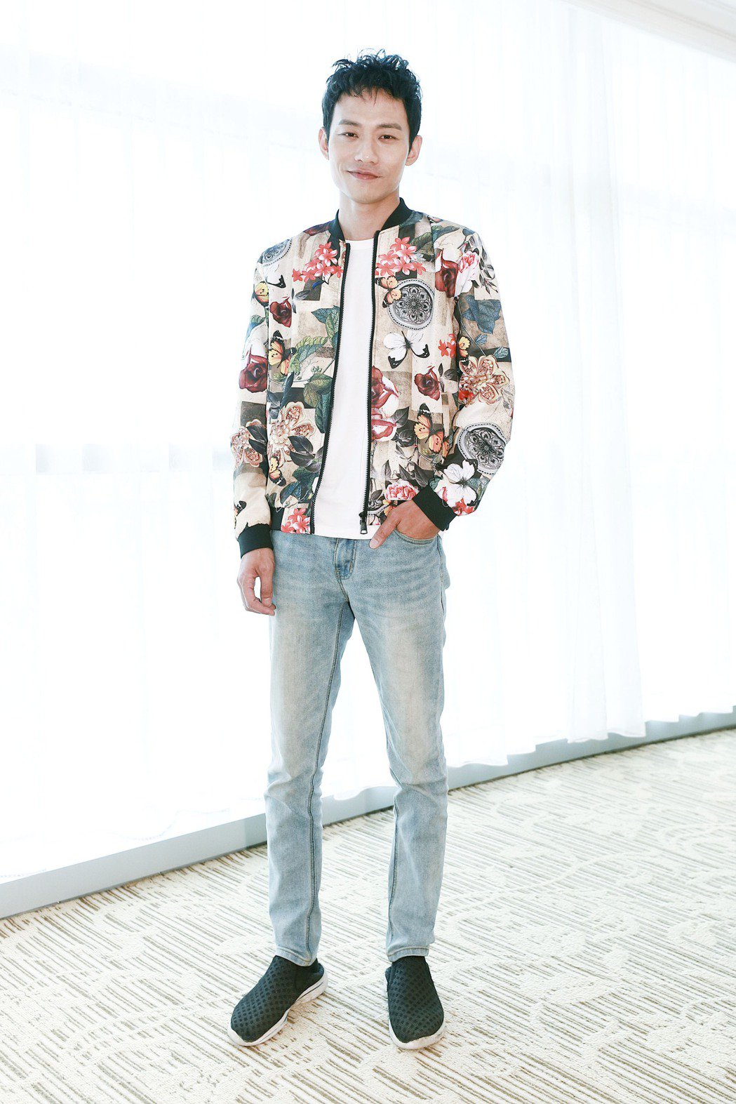 男星外泄女生私密照　私讯女健身教练「下体西班牙女生认证过」