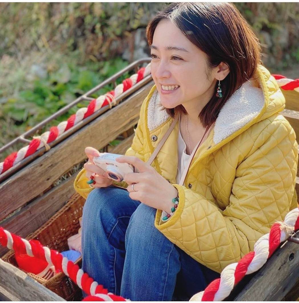 童颜女神惊爆8年婚变！小星星IG晒照泄夫妻关系现况