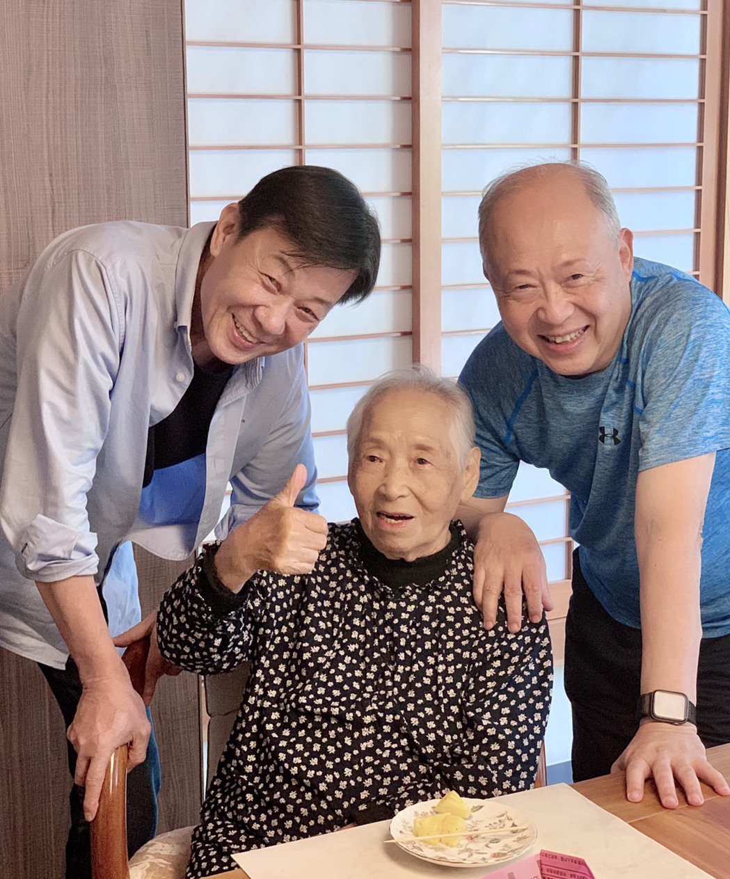 崔佩仪母亲晚年失智她曝自己已出现这个迹象